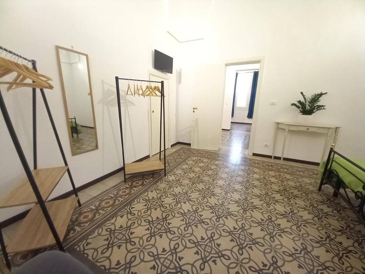 Liberty Apartment กาลาโตเน ภายนอก รูปภาพ